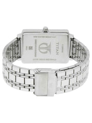 Titan Quartz Analog men's watch- 1738SAA